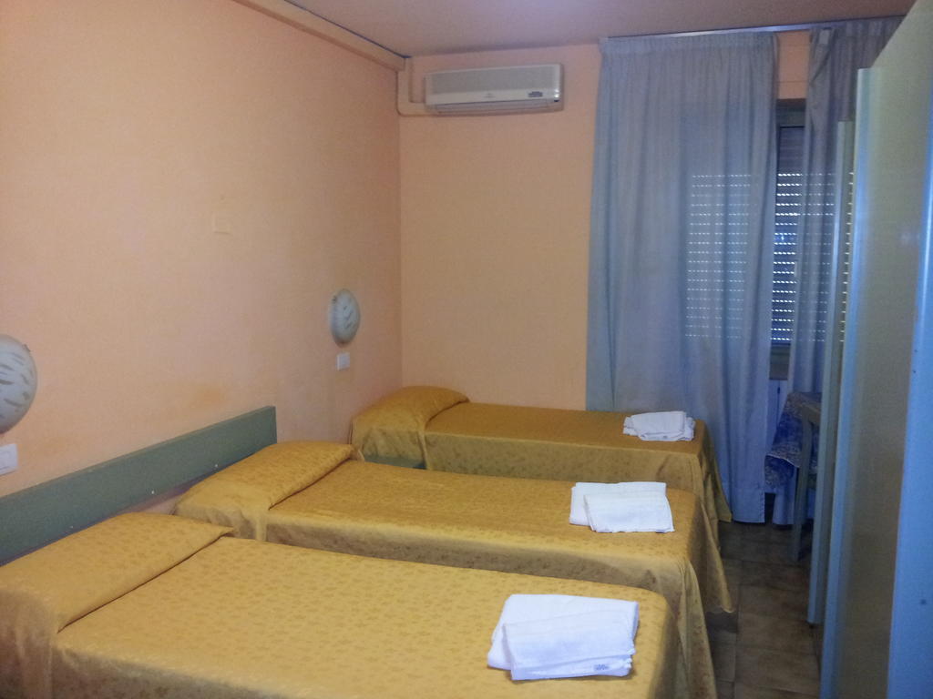 Hotel Zenith Montecatini Terme Pokoj fotografie